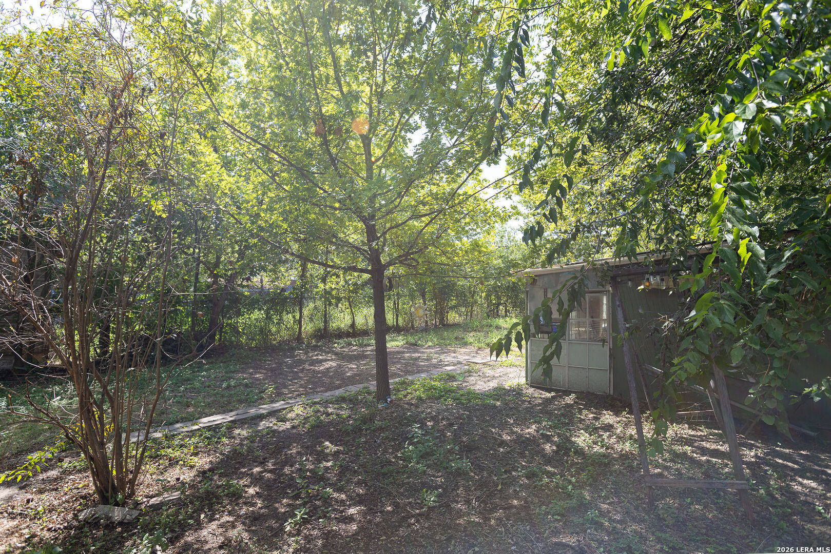 main property photo 39