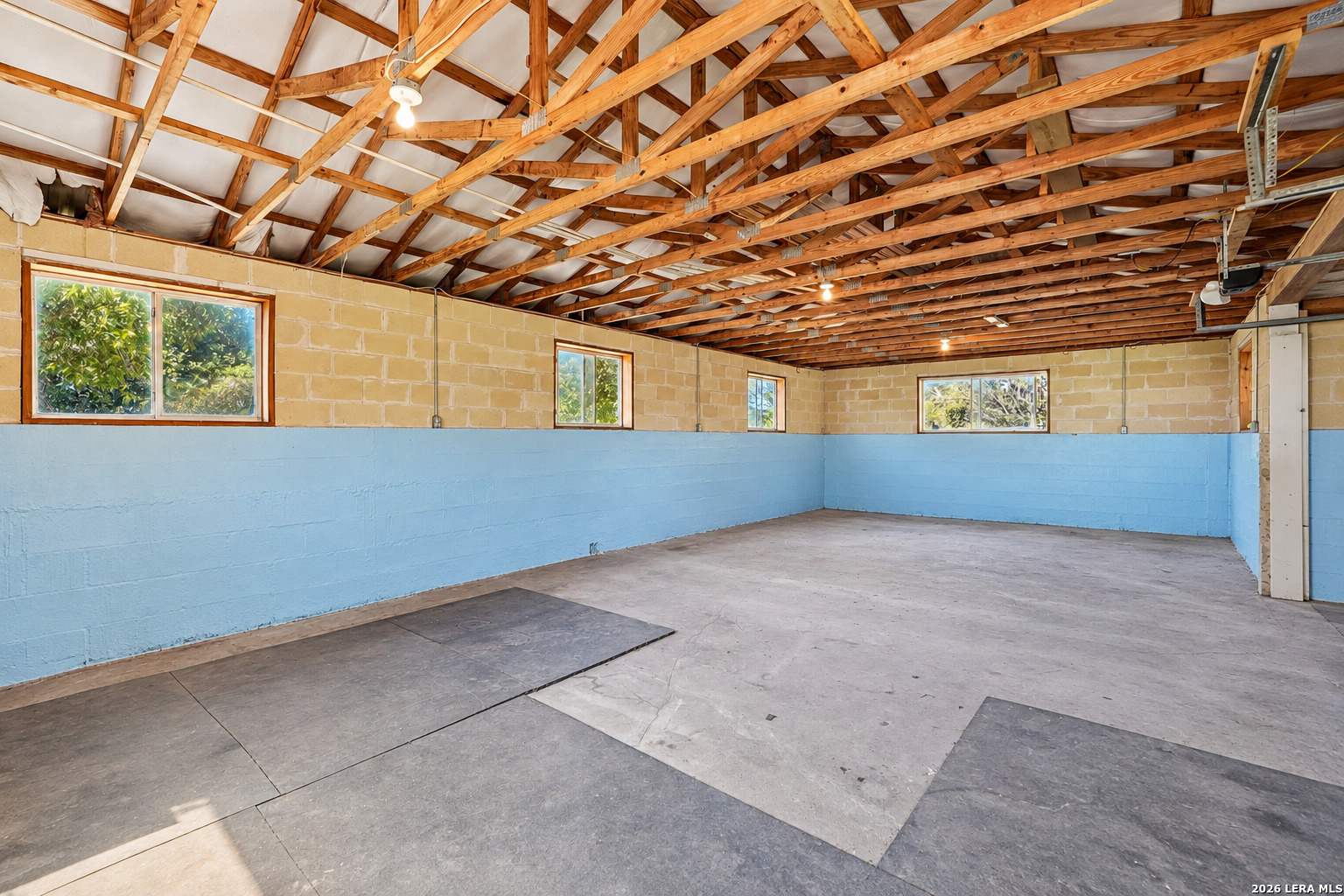 main property photo 47