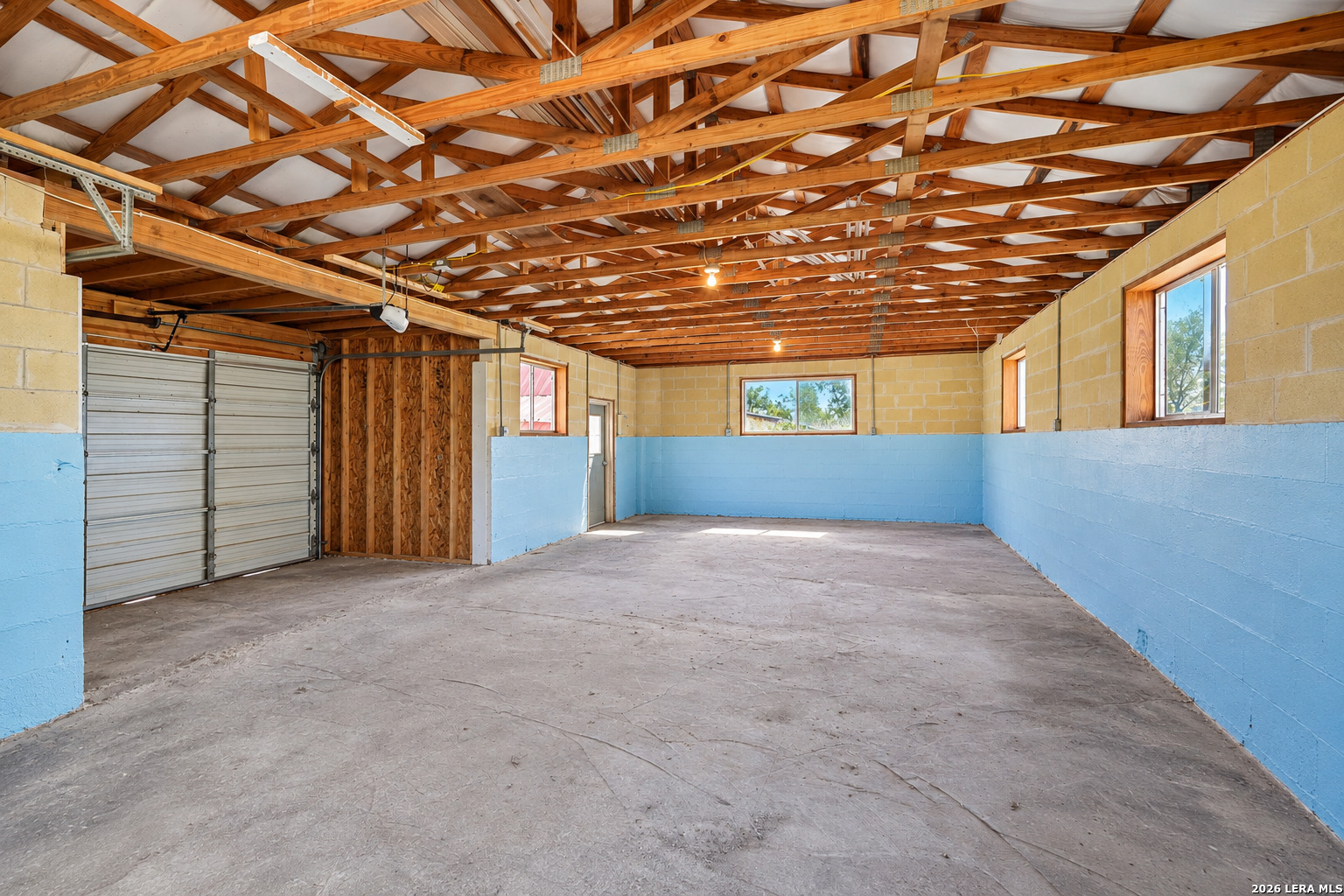 main property photo 48