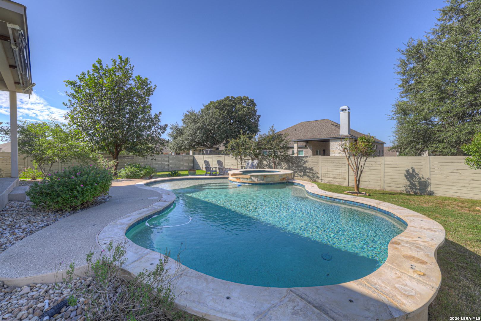 main property photo 51