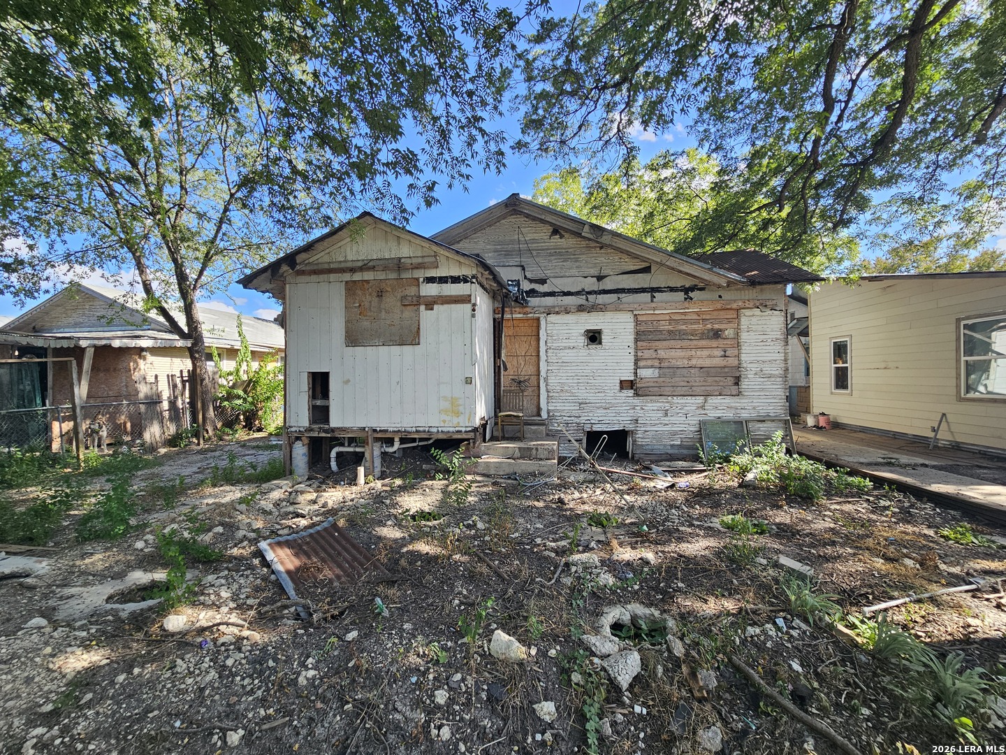 main property photo 15