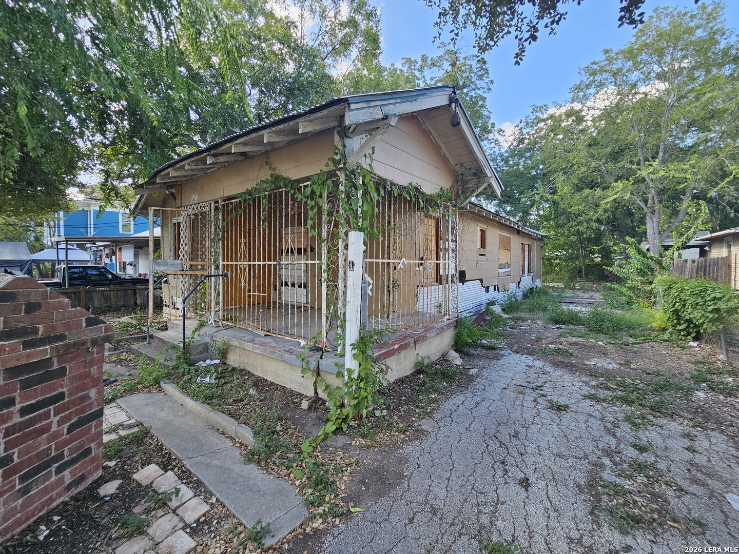 main property photo 2