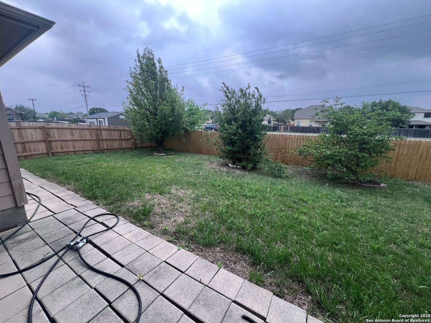 main property photo 30