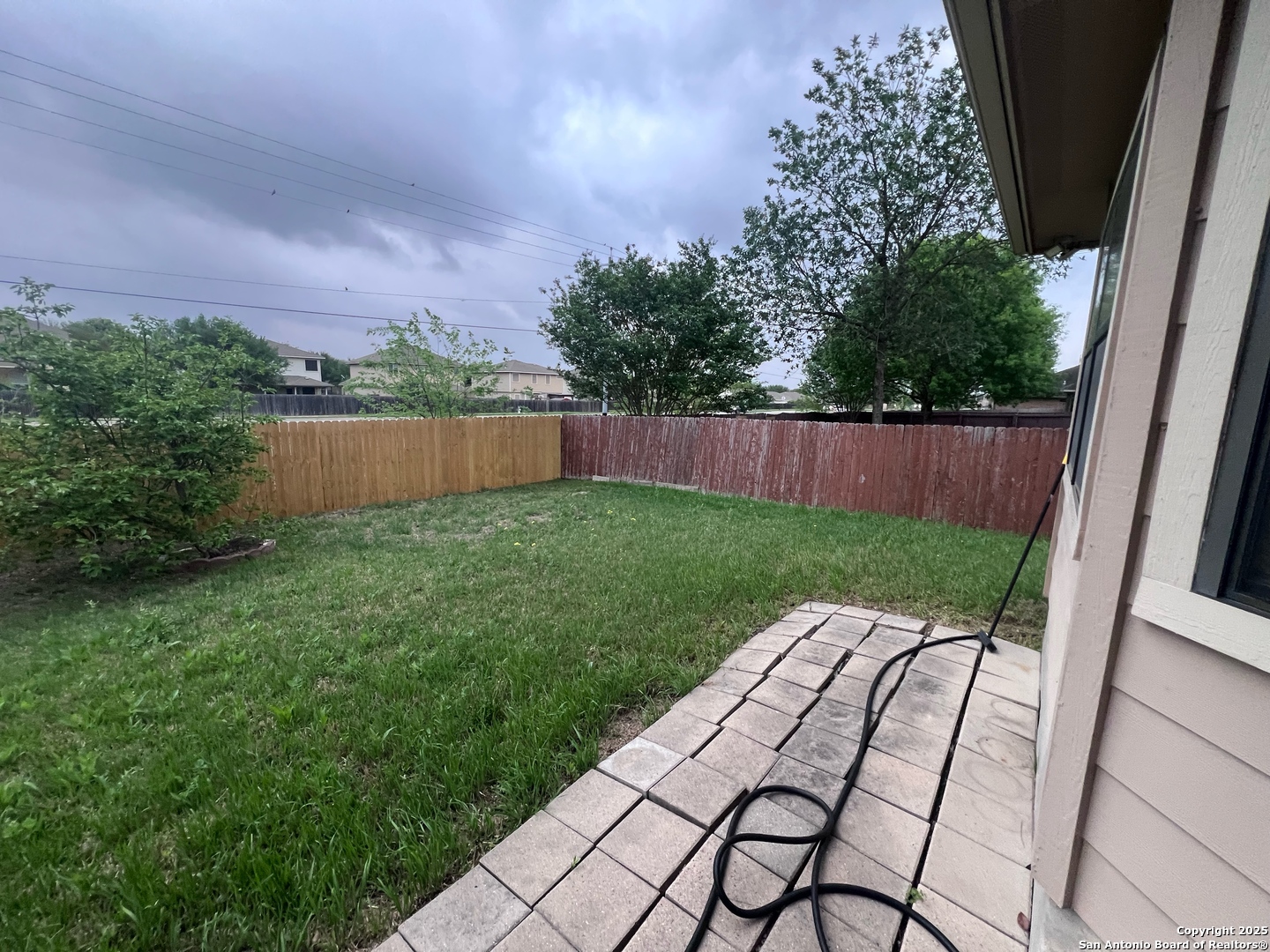 main property photo 31