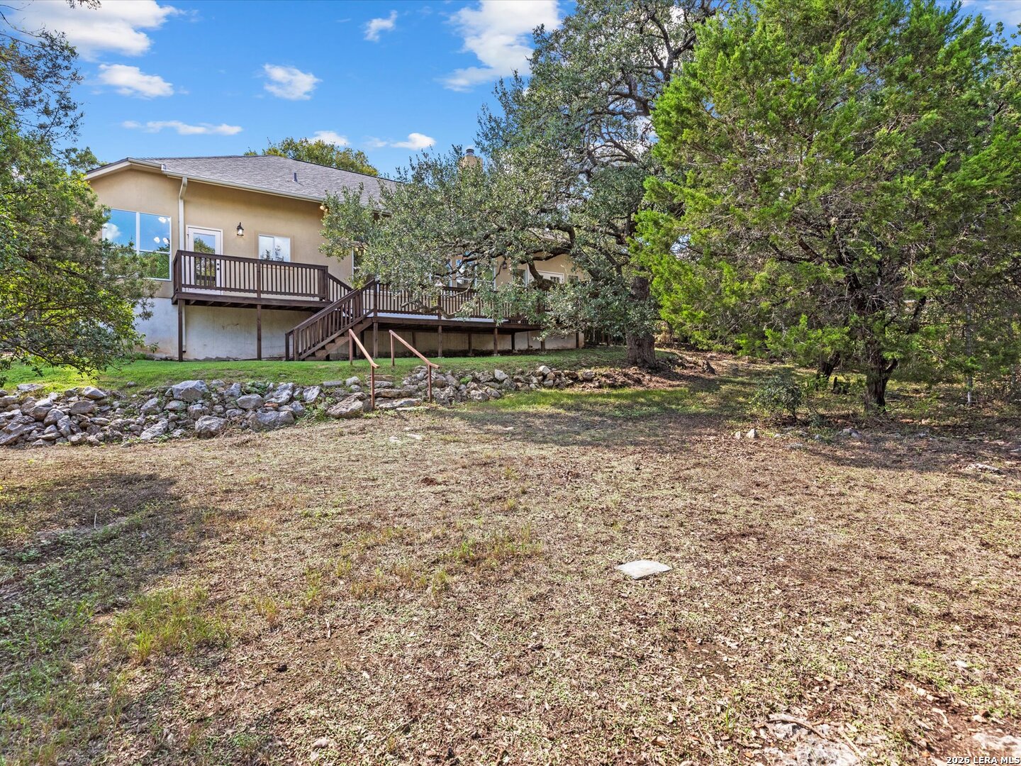 main property photo 41