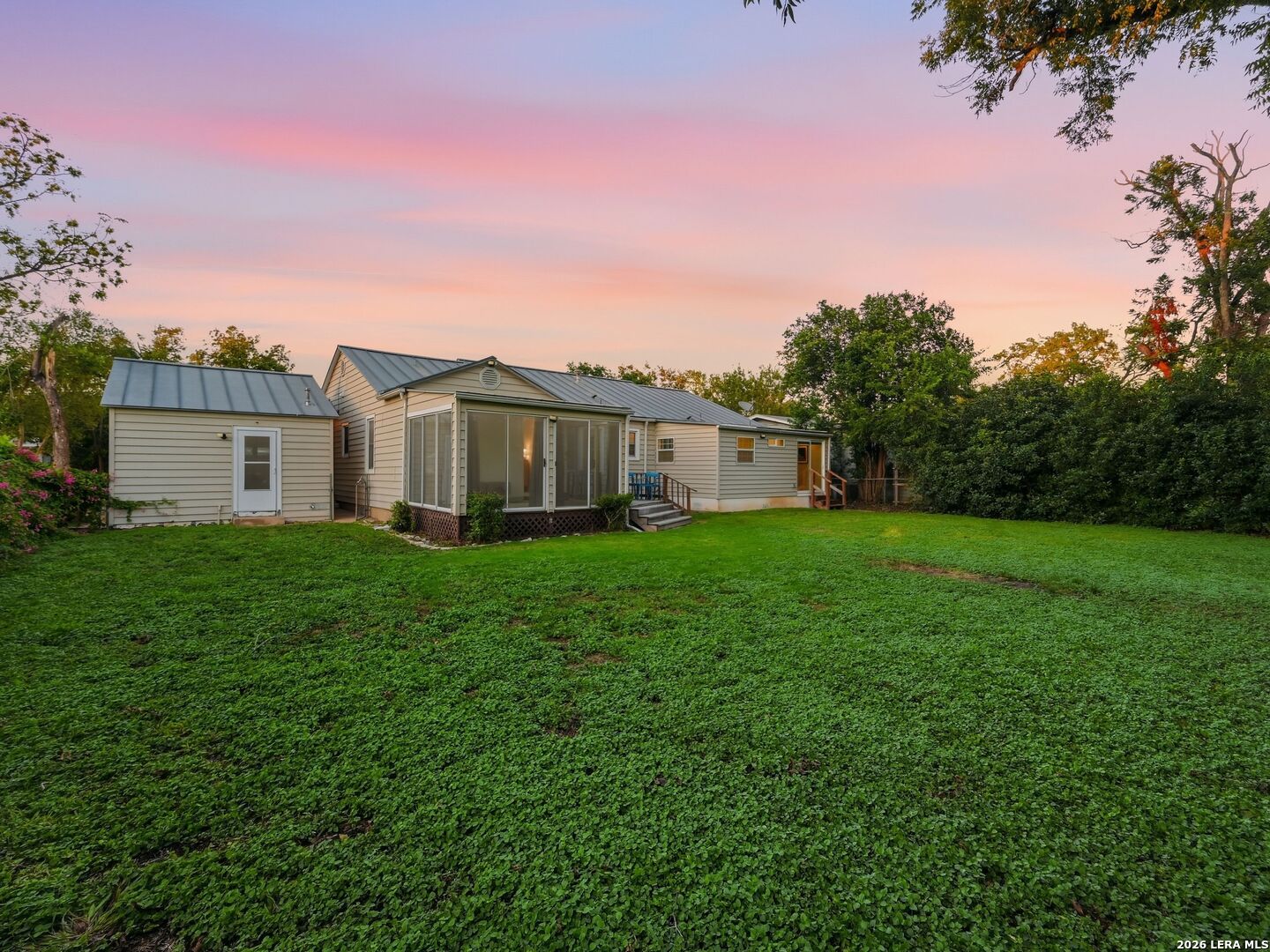 main property photo 41