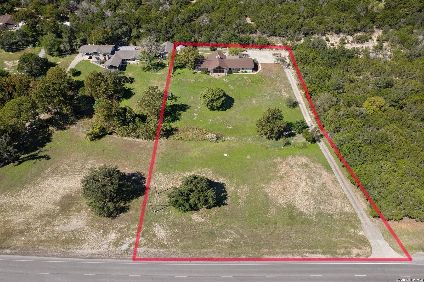 main property photo 38