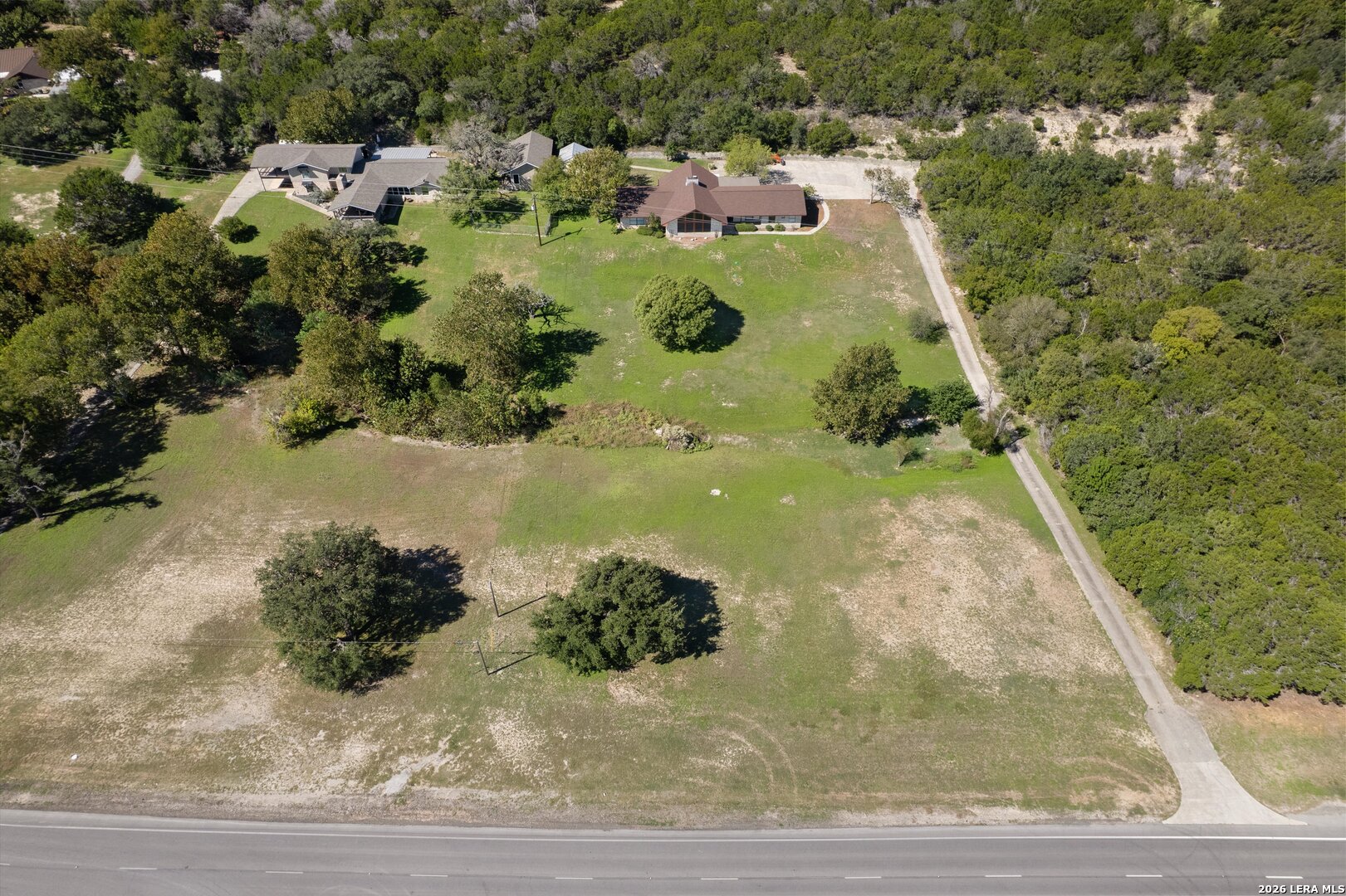 main property photo 39