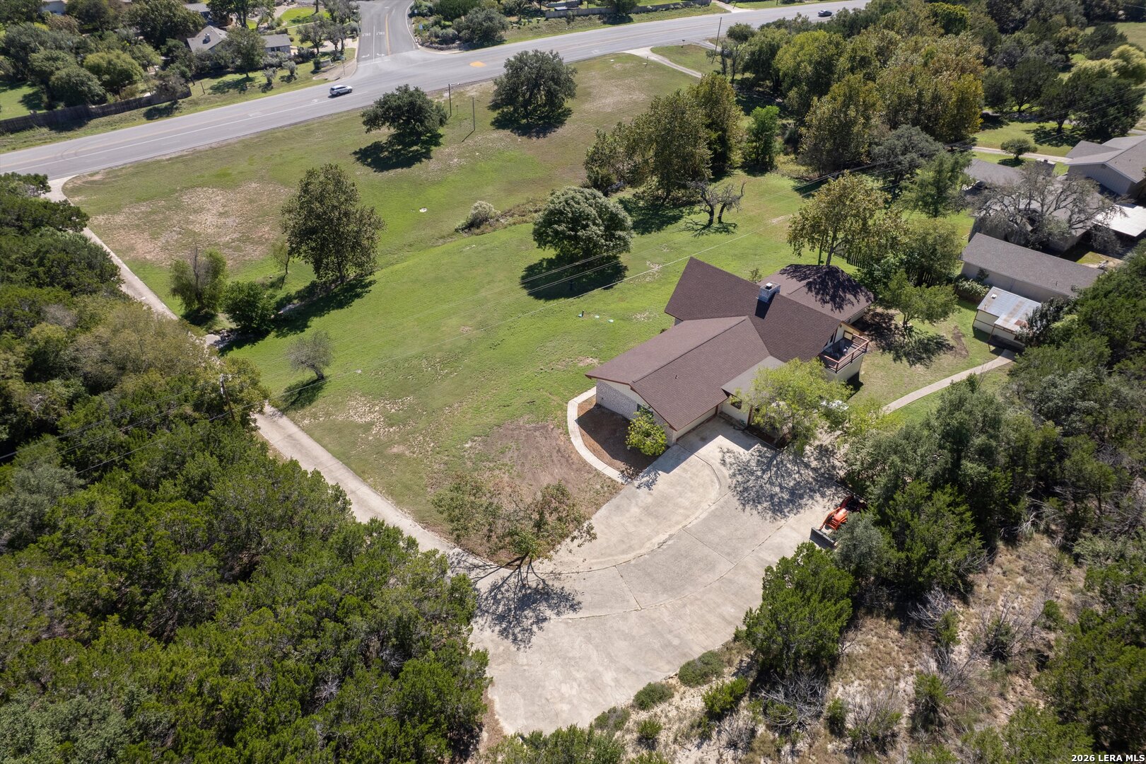 main property photo 42