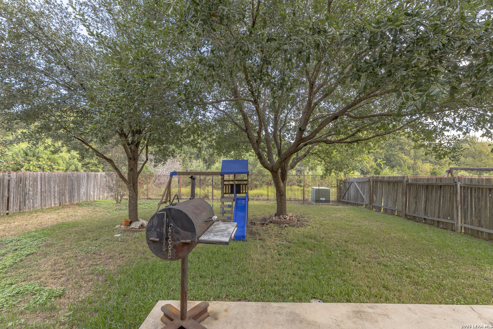 main property photo 39