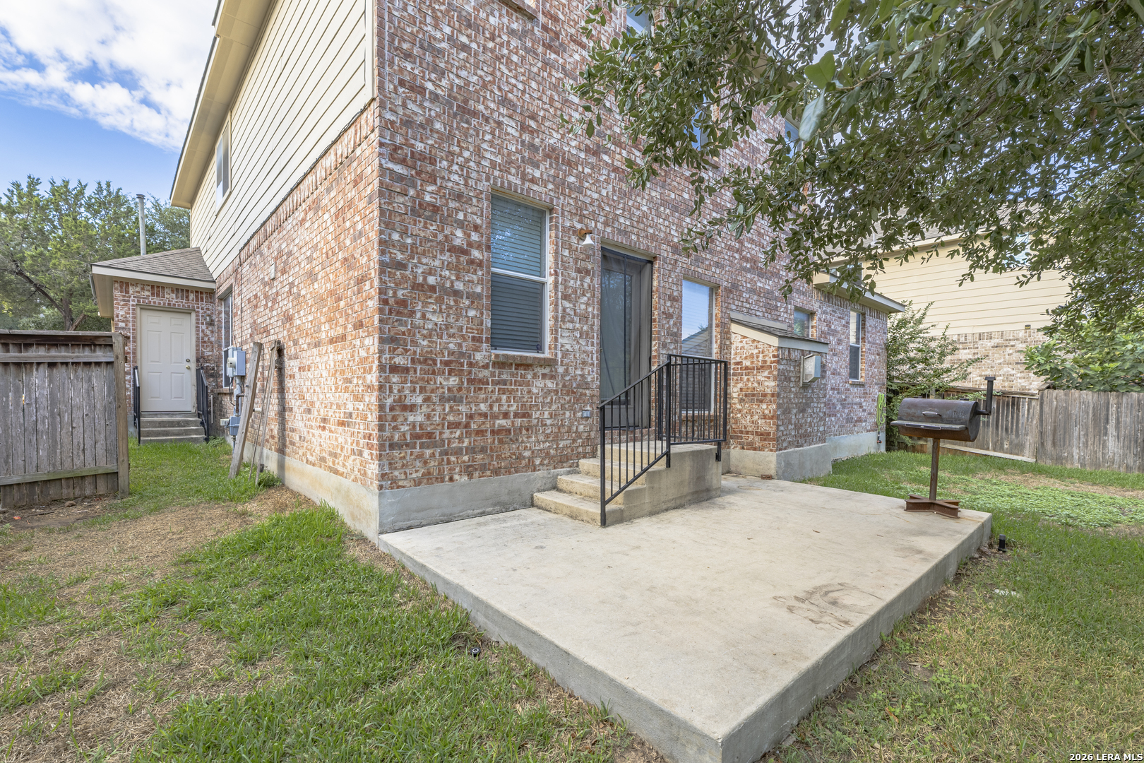 main property photo 43