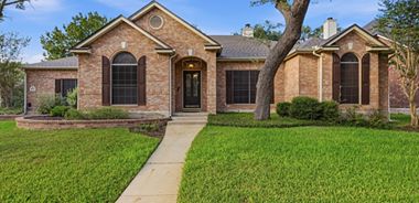 image of property with 4 Bed | 2 Bath | 2,529 Sqft