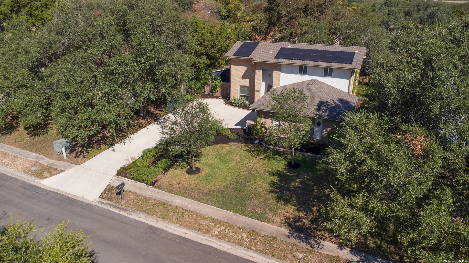 main property photo 38