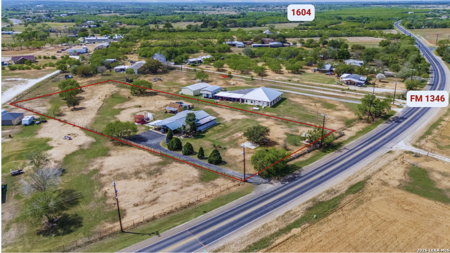main property photo 37