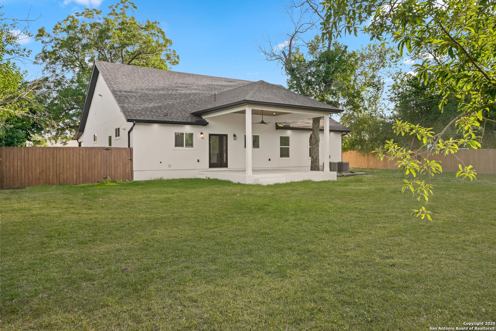 main property photo 35