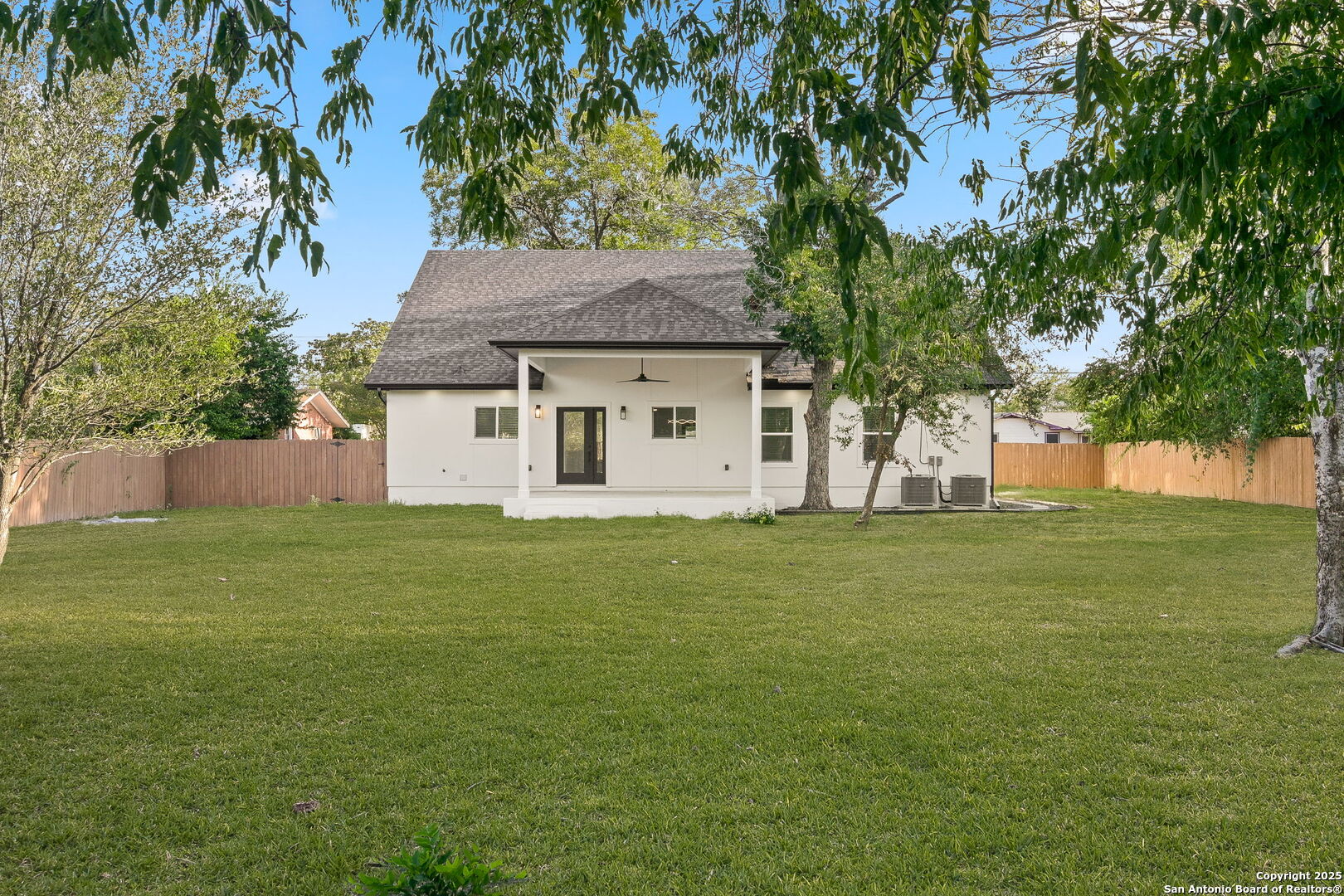 main property photo 37