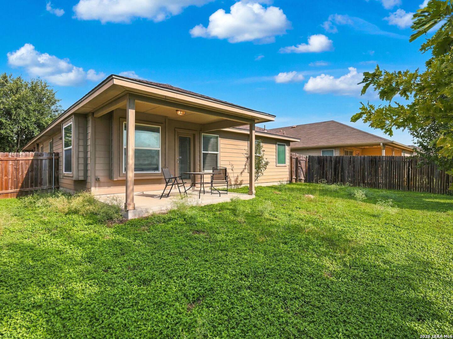 main property photo 22