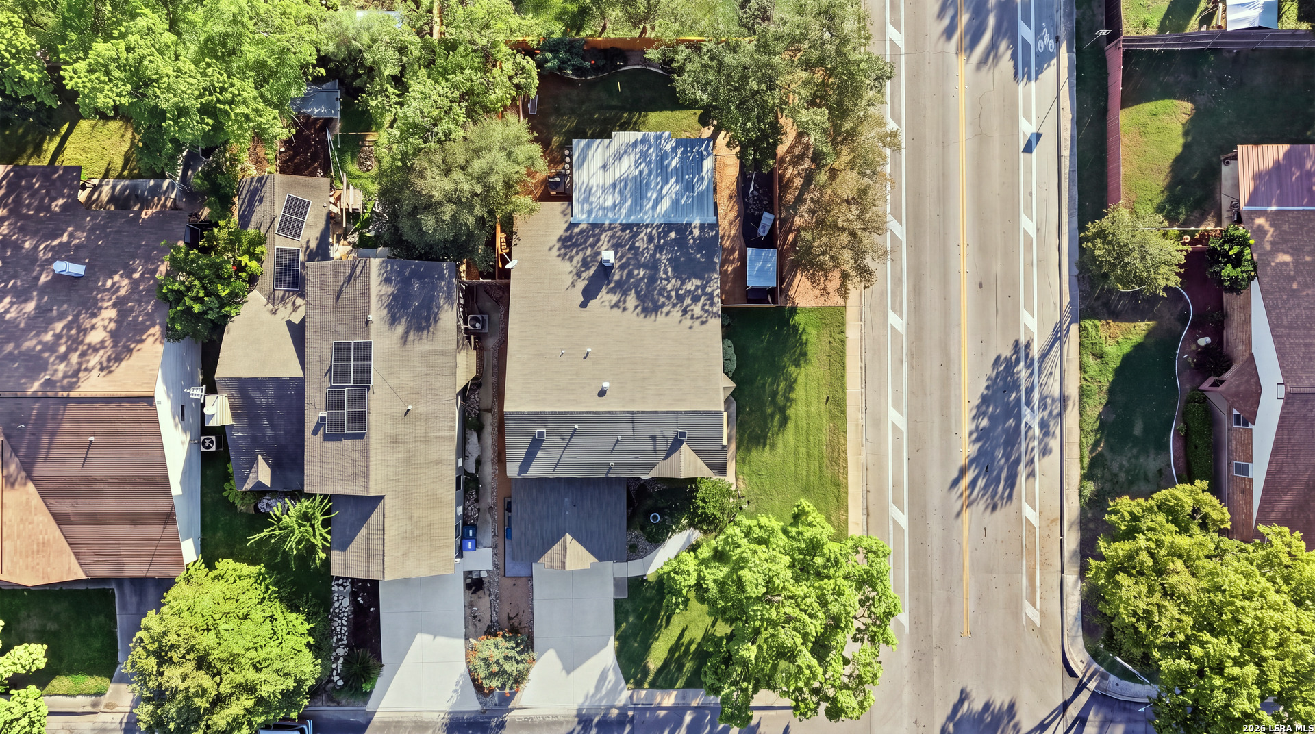 main property photo 33