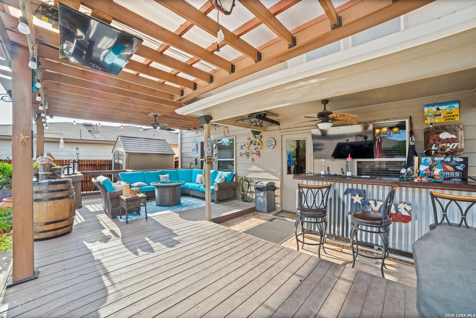 main property photo 22