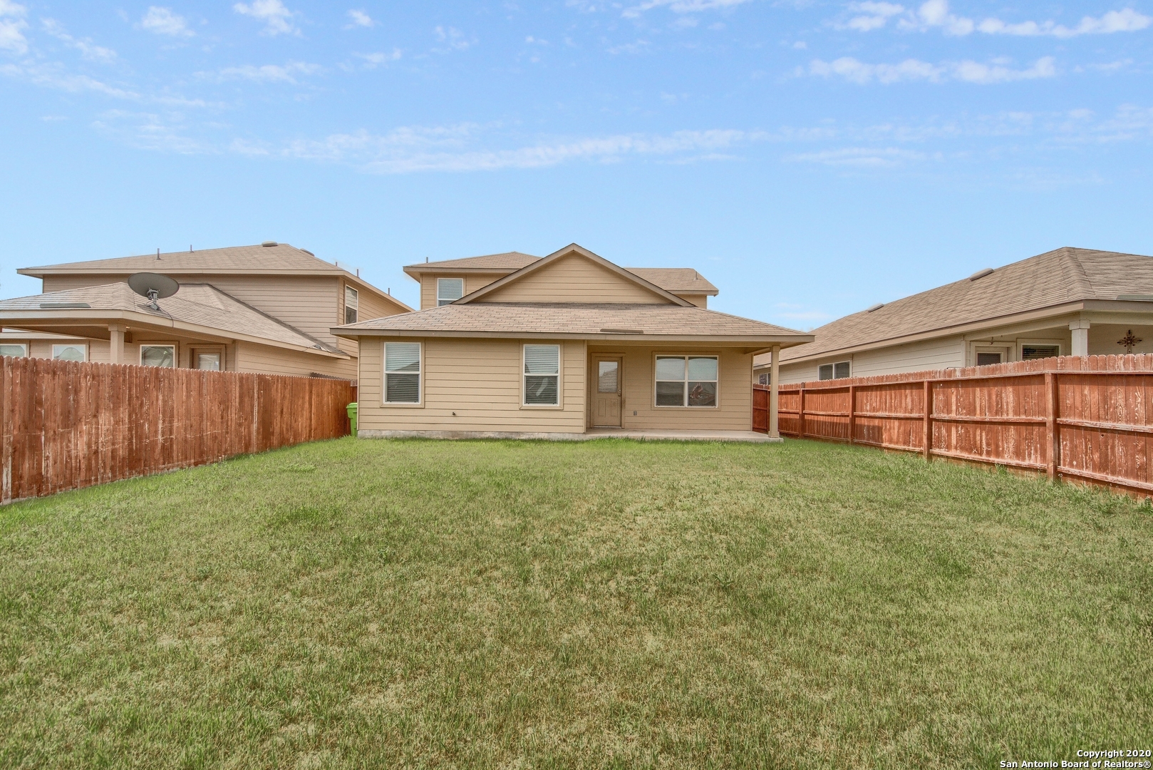 main property photo 21