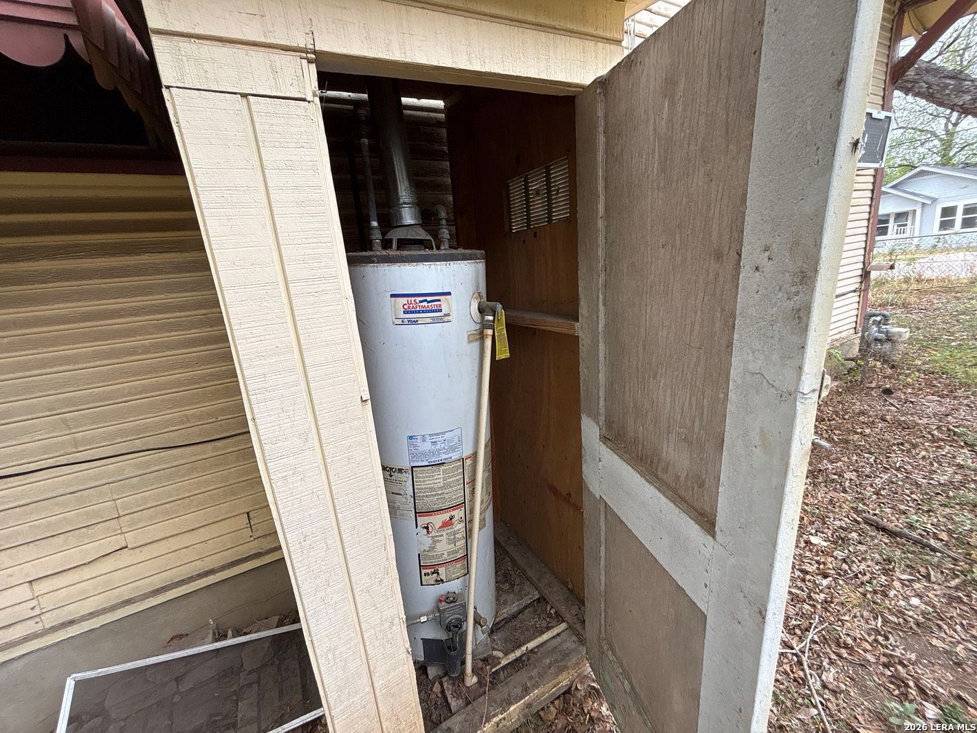 main property photo 24
