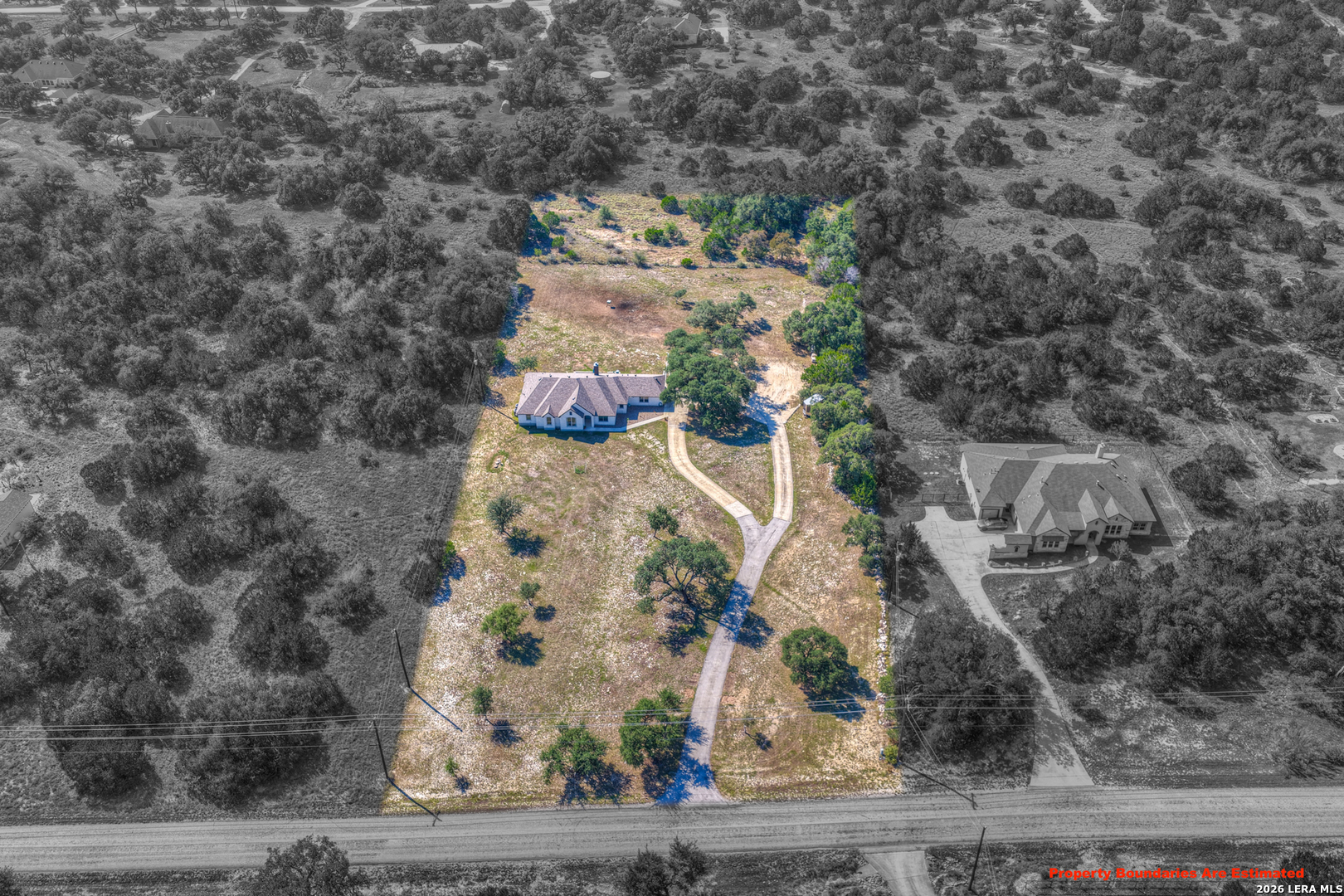 main property photo 40