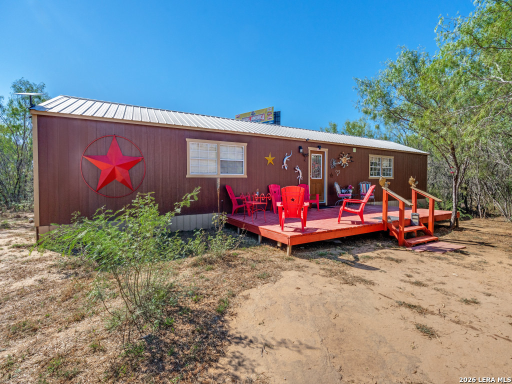 main property photo 7