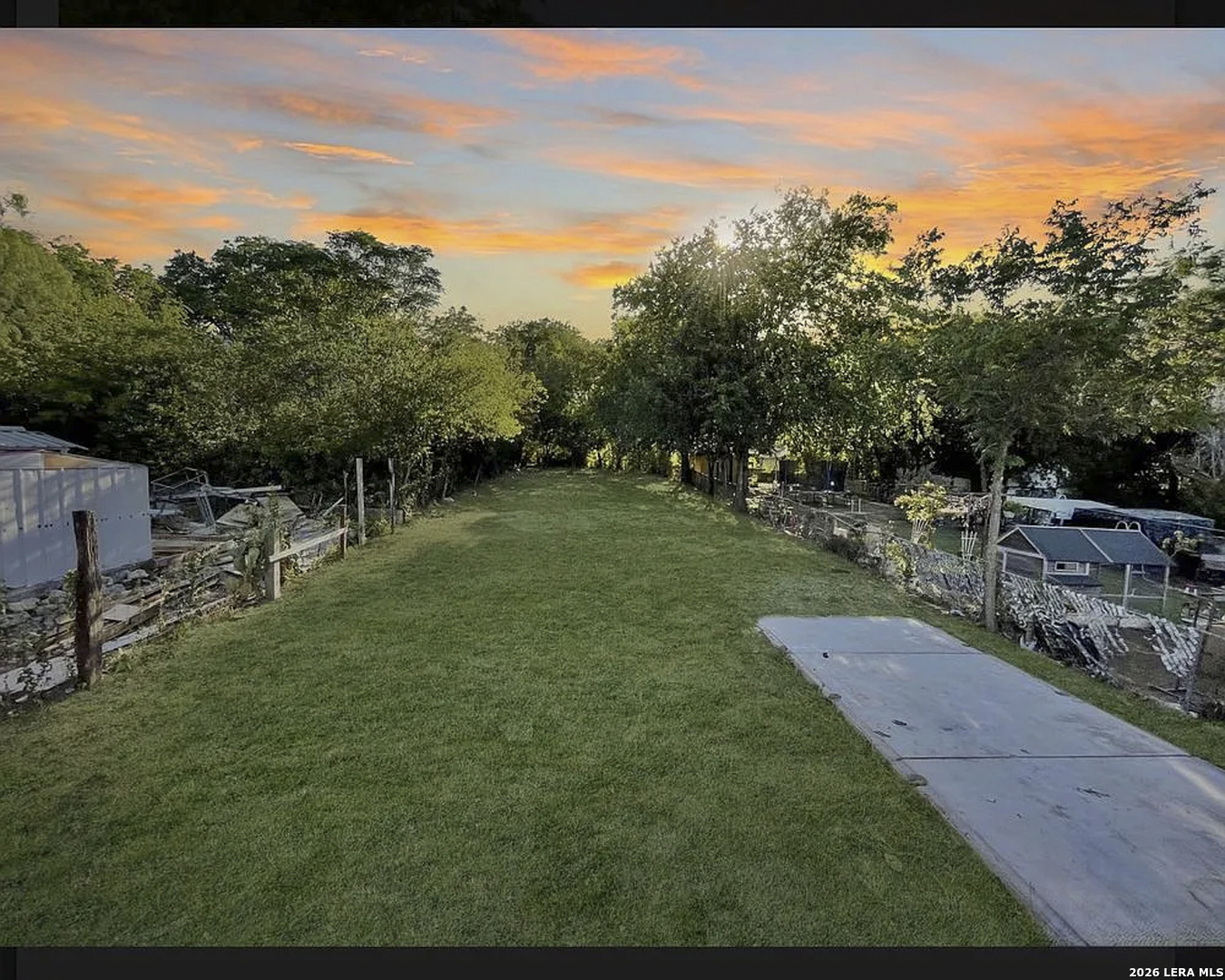 main property photo 16