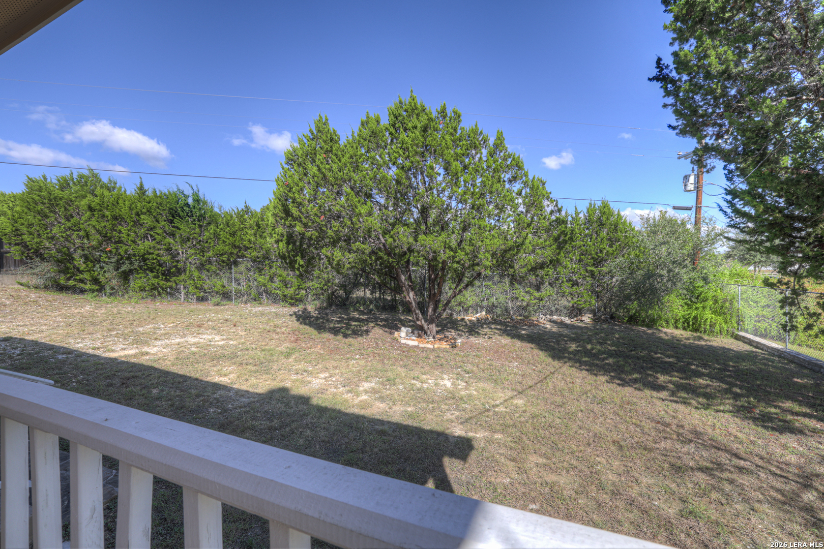 main property photo 33