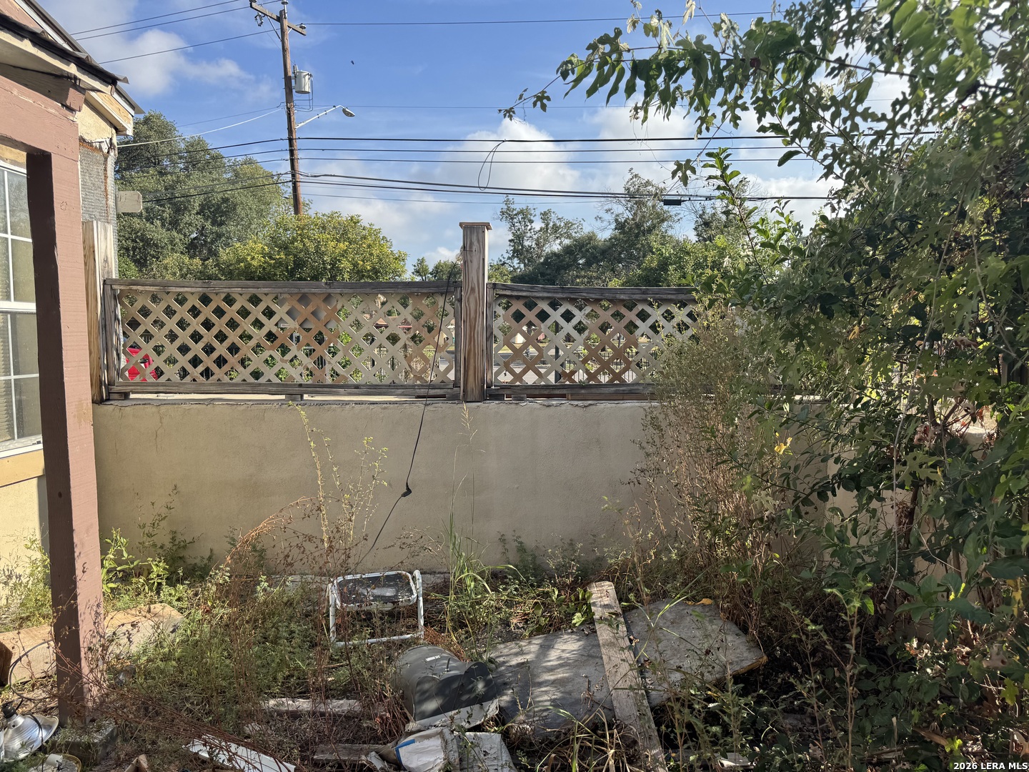 main property photo 12