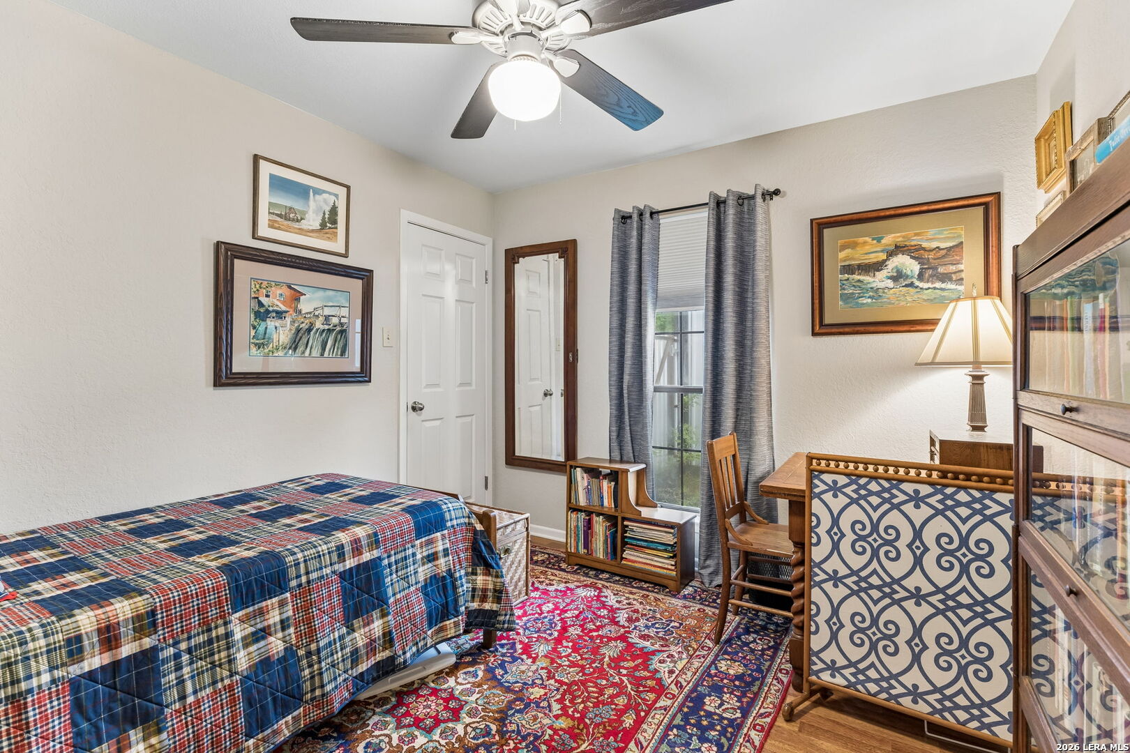 main property photo 14