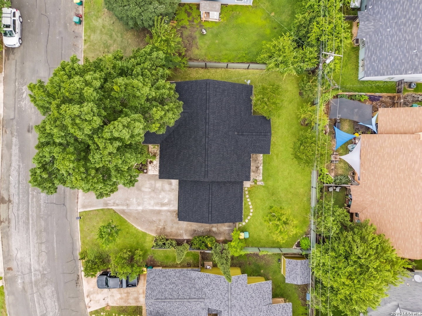 main property photo 33
