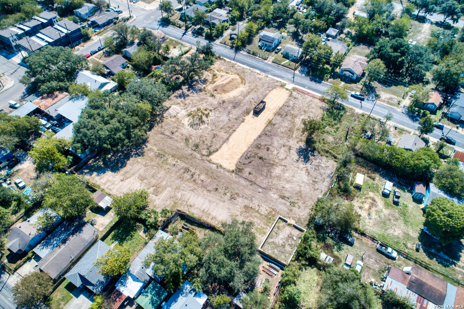 main property photo 14