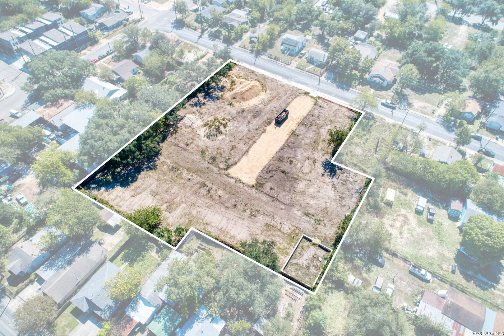 main property photo 15