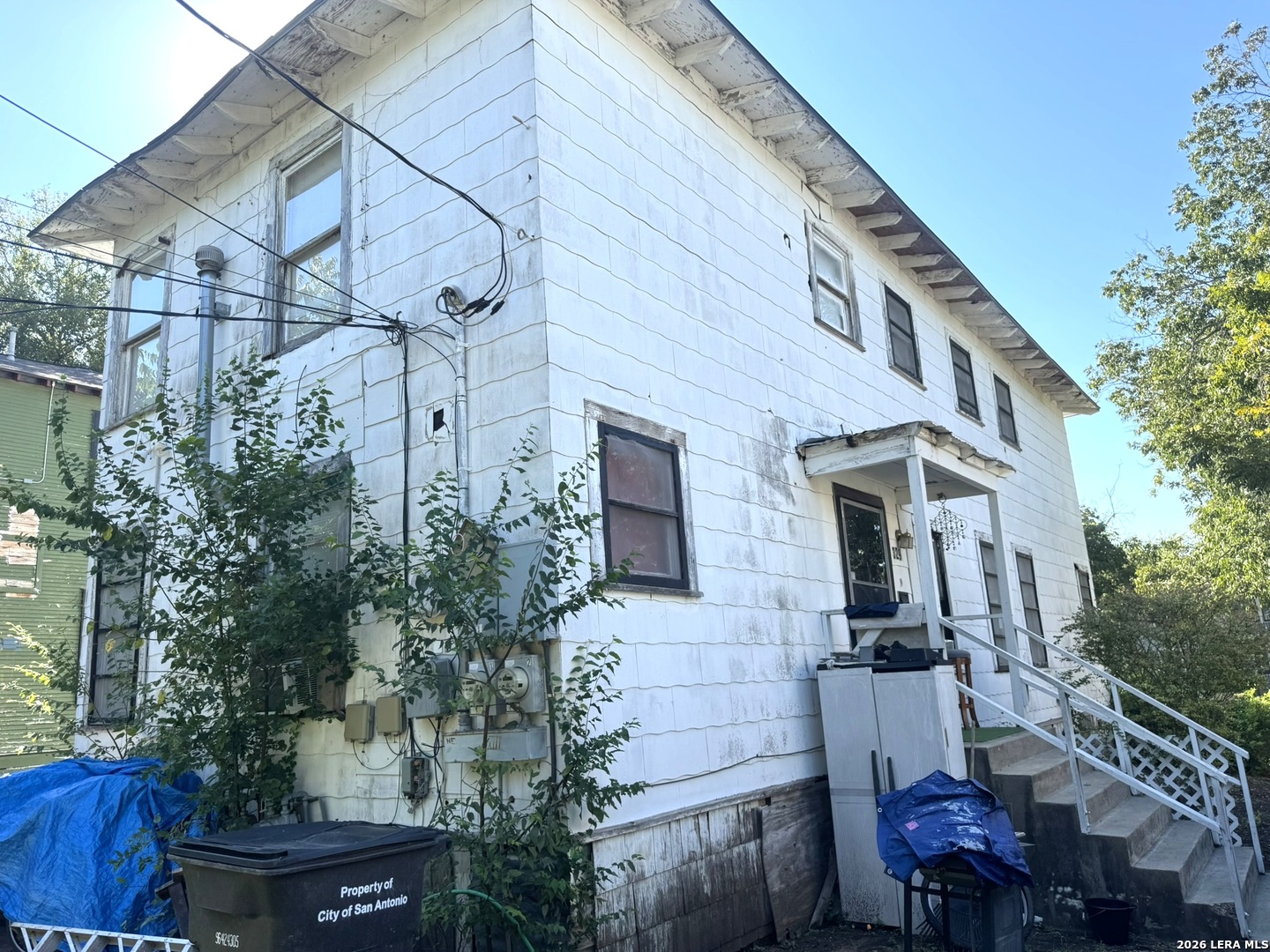main property photo 5