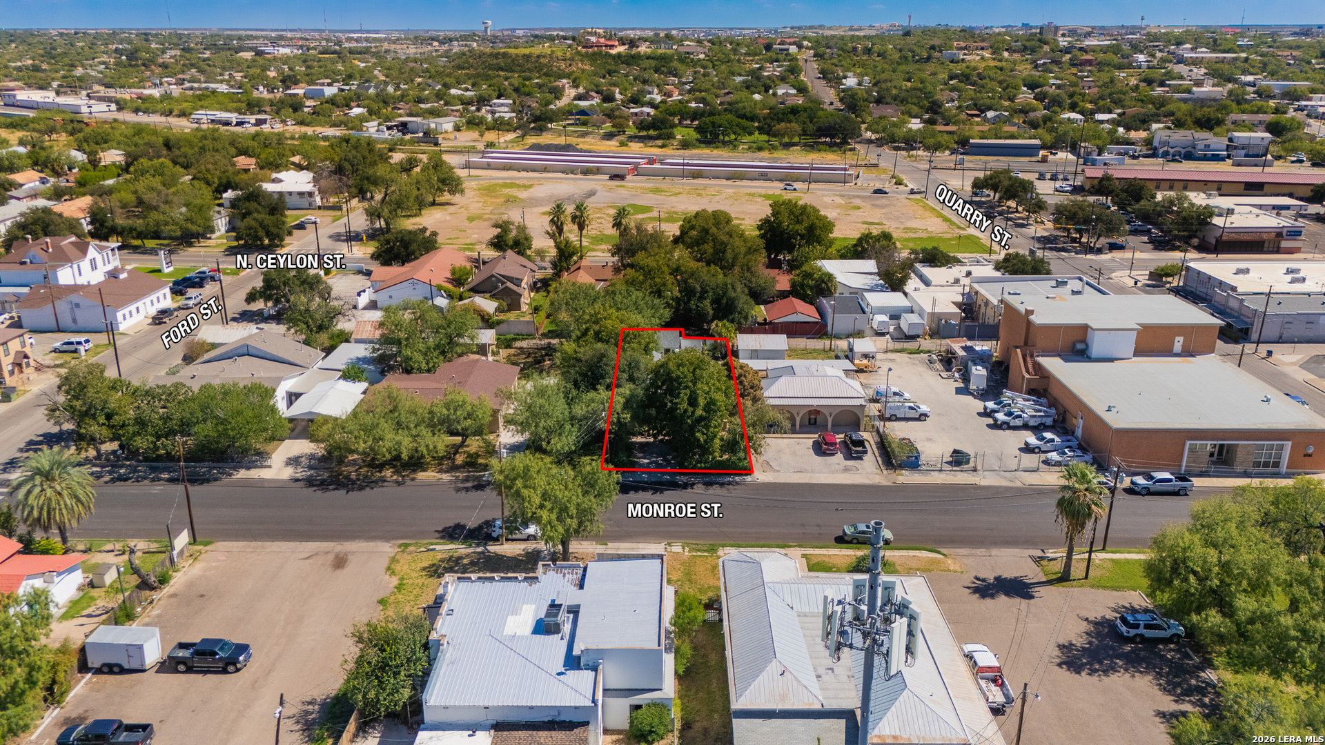 main property photo 10