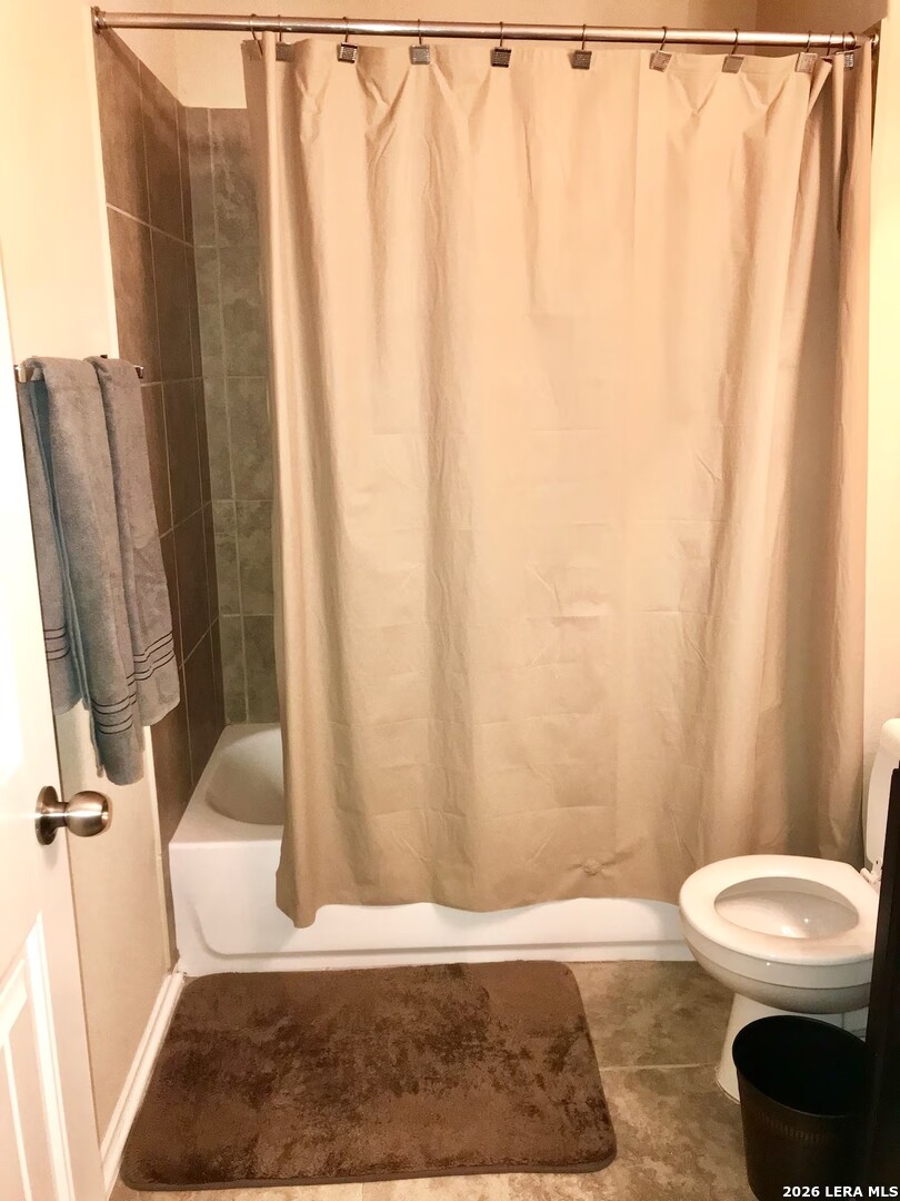 main property photo 17