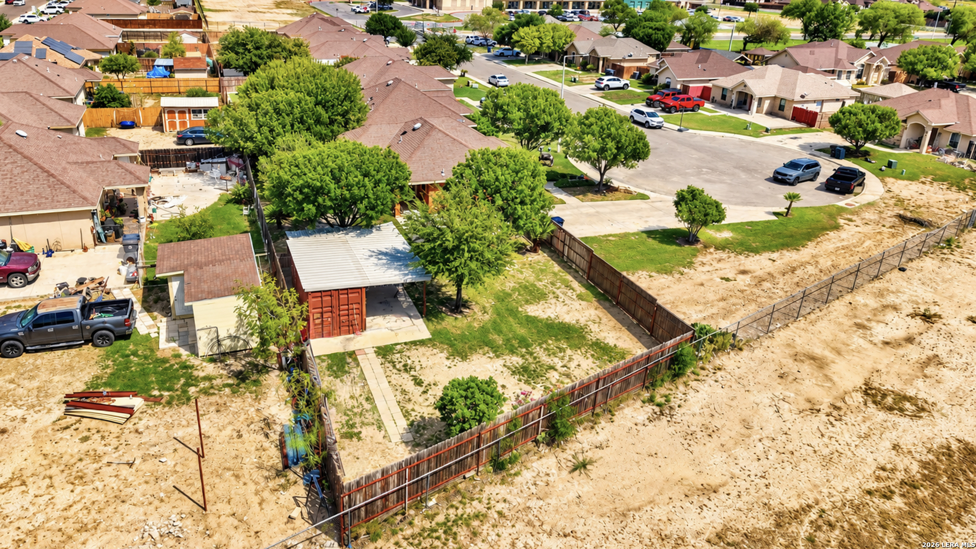main property photo 32