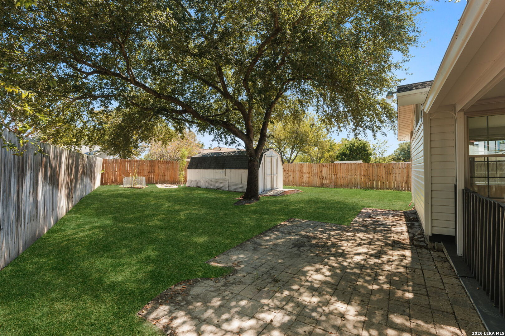 main property photo 25