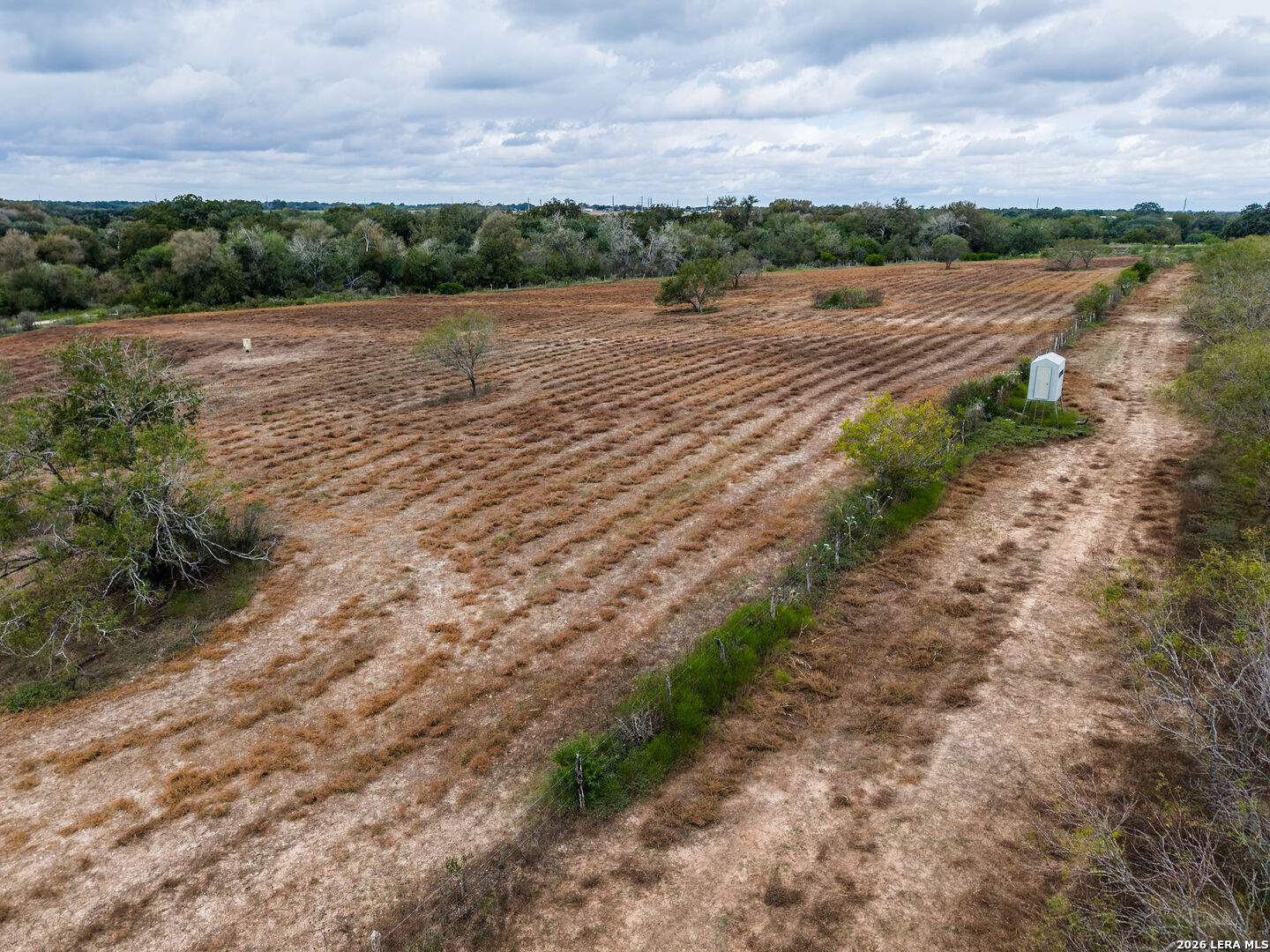 main property photo 26