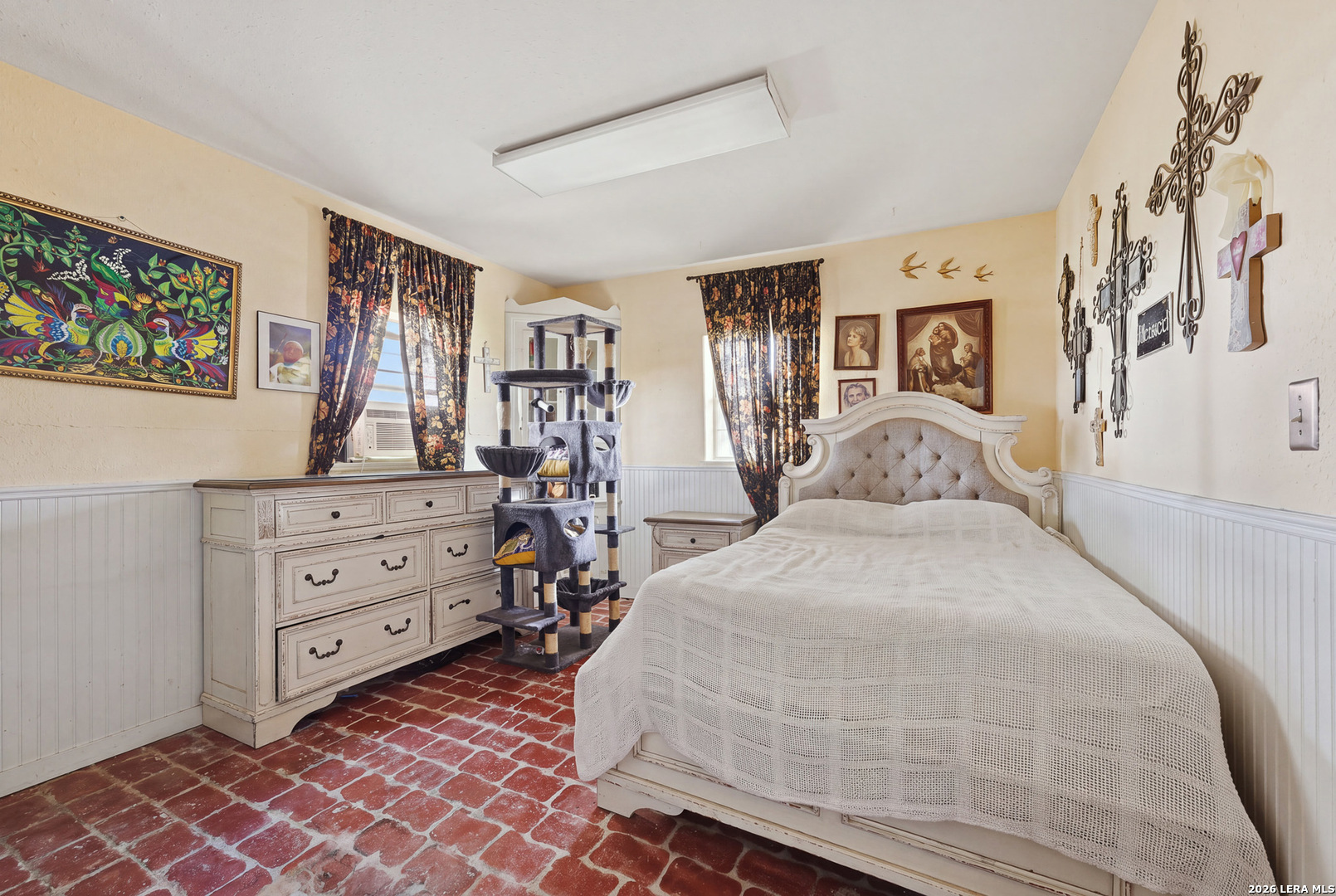 main property photo 25