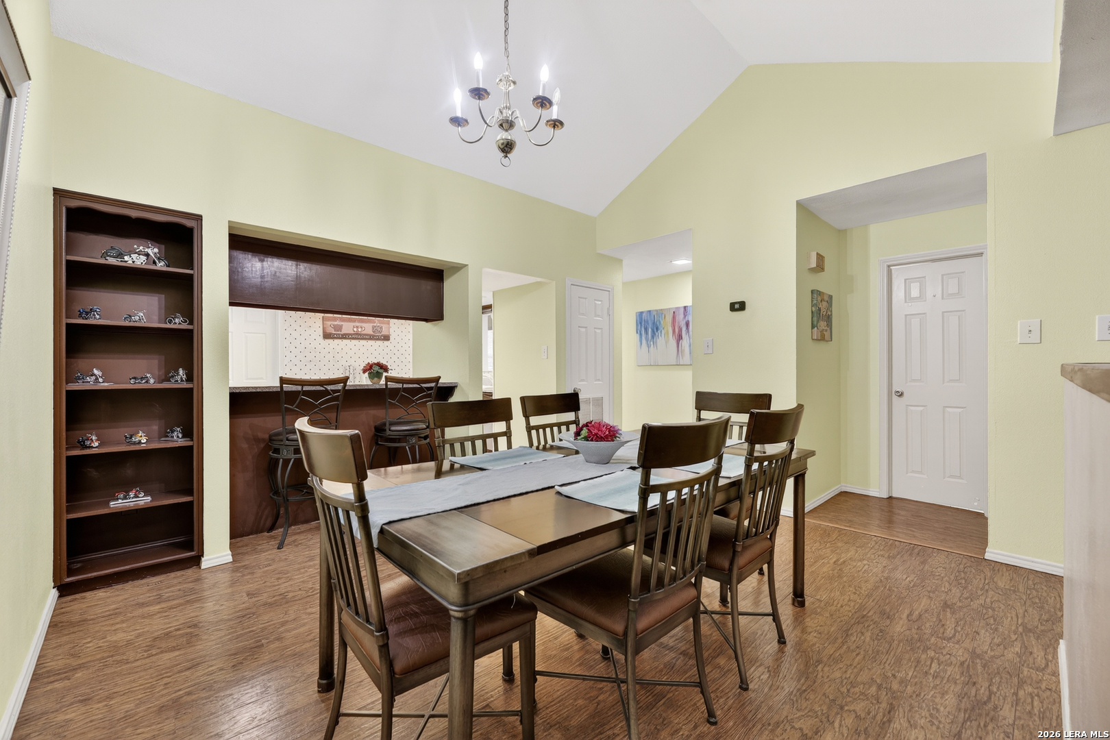 main property photo 8