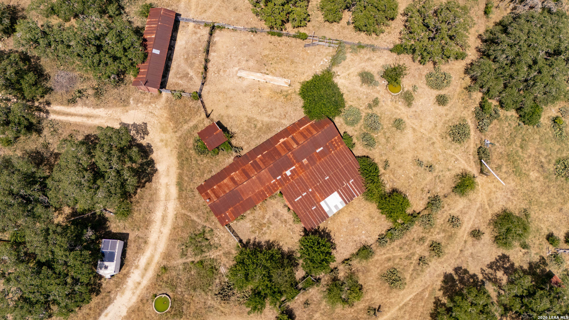 main property photo 19
