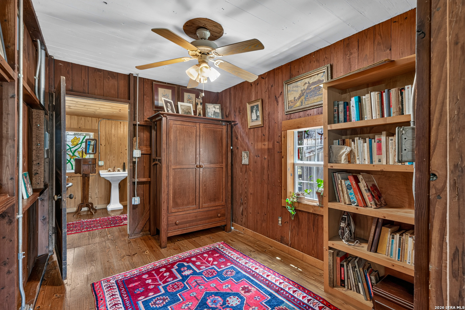 main property photo 7