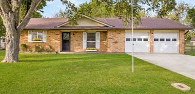 image of property with 3 Bed | 2 Bath | 1,264 Sqft