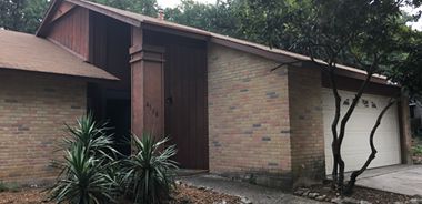 image of property with 3 Bed | 2 Bath | 1,372 Sqft