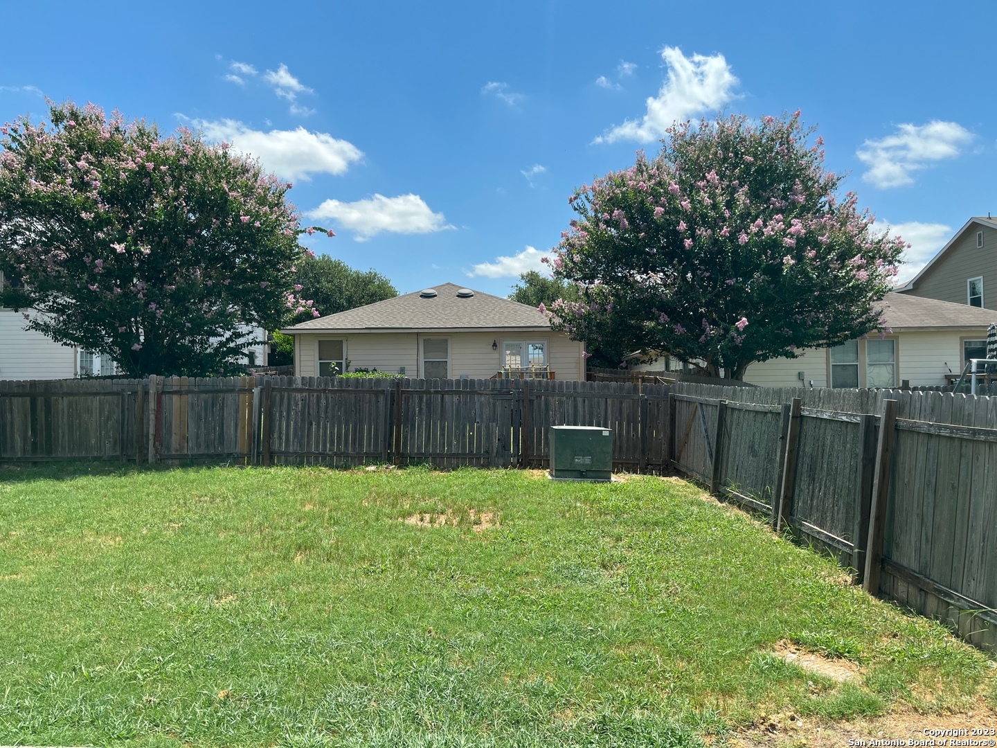 main property photo 12