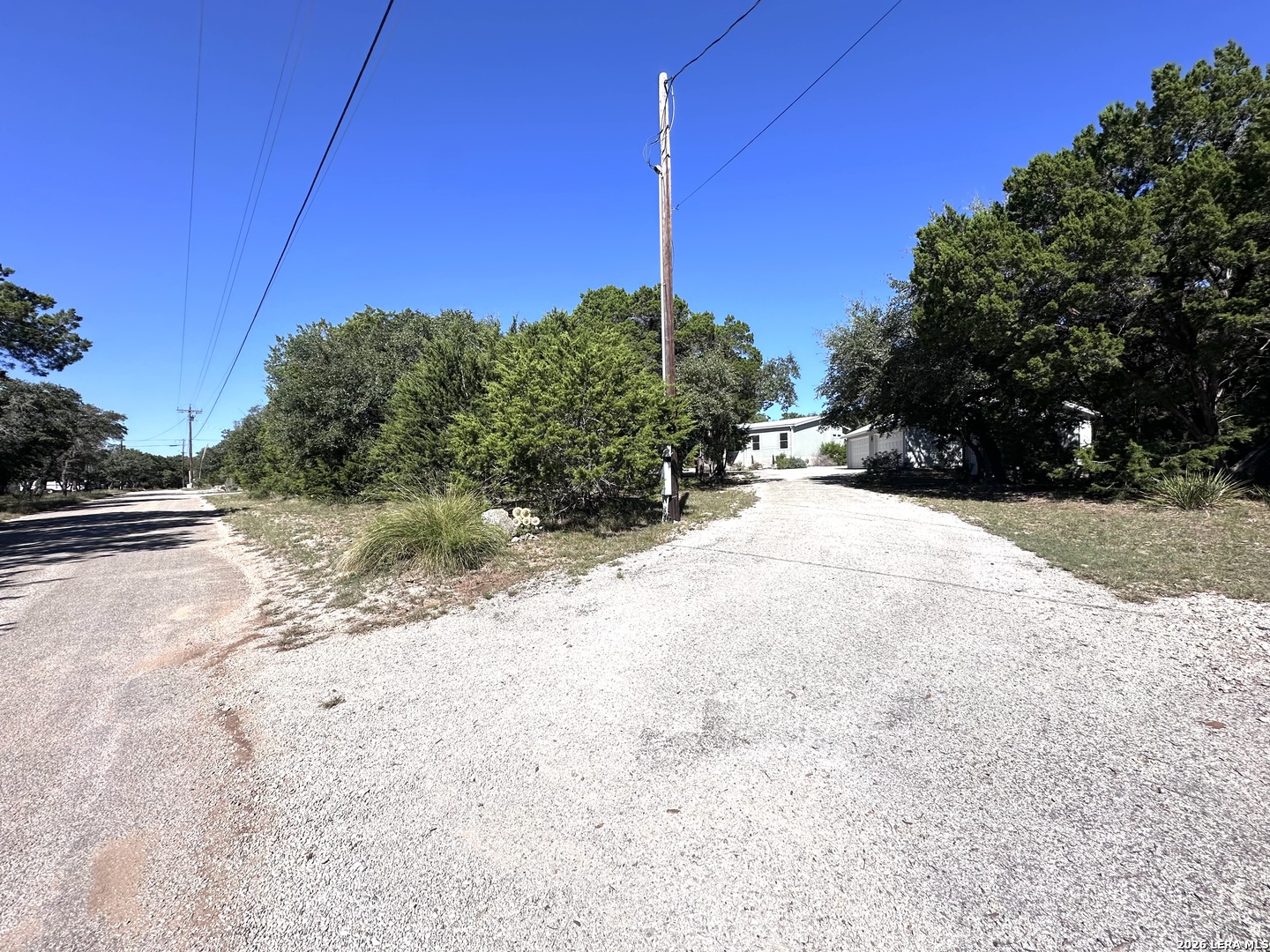 main property photo 51