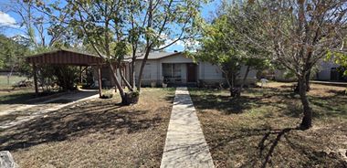 image of property with 4 Bed | 2 Bath | 964 Sqft