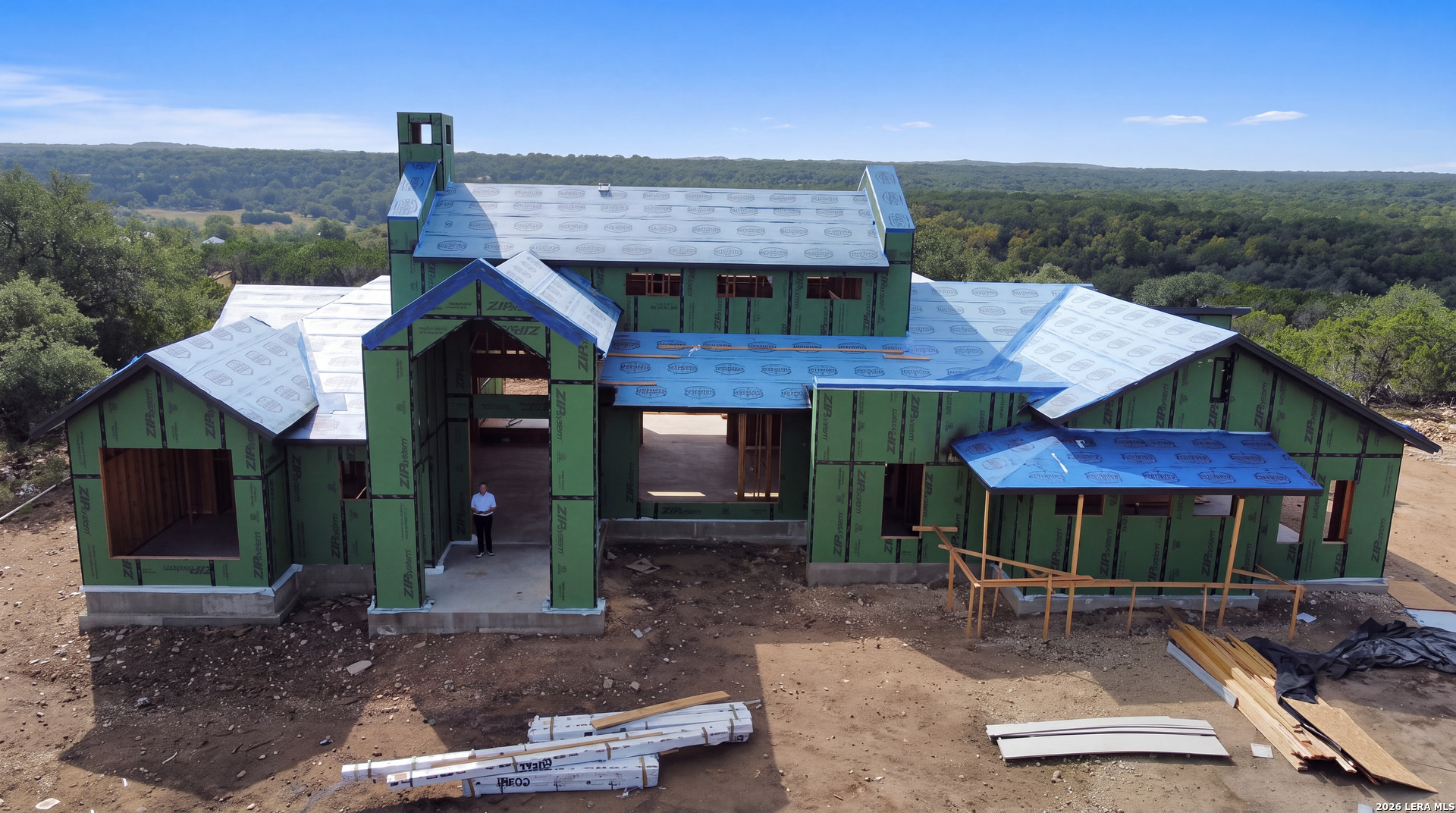 main property photo 17